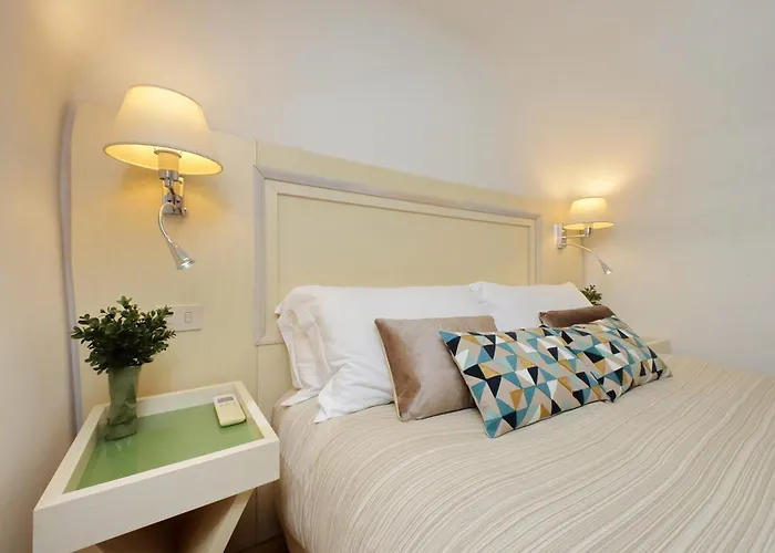 Fontanella Borghese CORI apartment